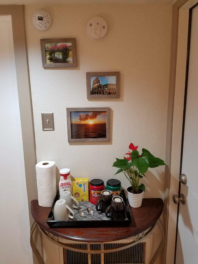 Home Away From Home Остин Экстерьер фото